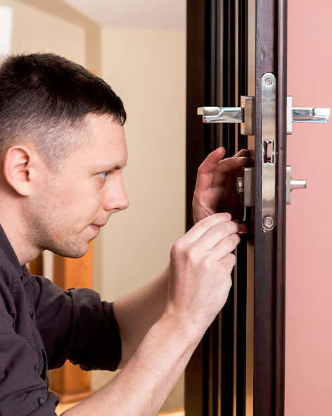 : Professional Locksmith For Commercial And Residential Locksmith Services in Larkspur, CA