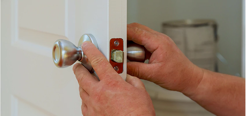 AAA Locksmiths For lock Replacement in Larkspur, California
