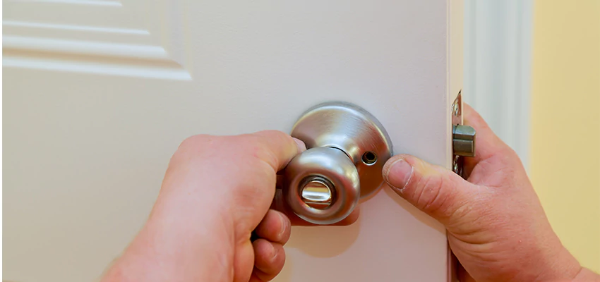 After-hours Locksmith For Lock And Key Installation in Larkspur, CA
