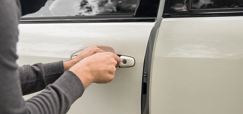 Unlock Car Door Service in Larkspur, CA